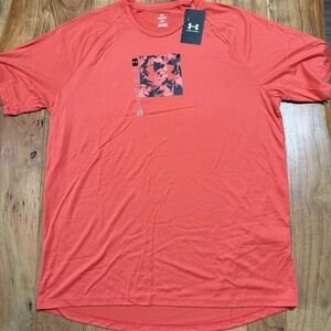 Under Armour Men's Graphic Tee Size L NWT